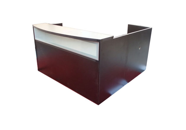 GLASS FRONT RECEPTIONIST UNIT WITH RETURN